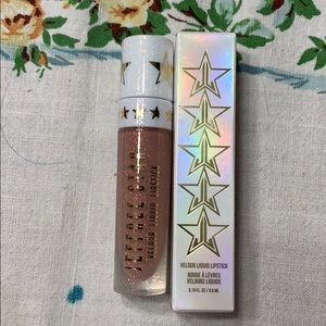 Jeffree Star Liquid Lip “Can’t Relate”